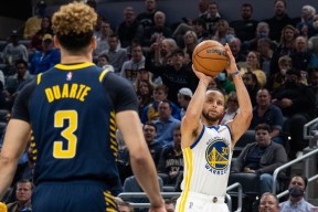 争强好胜搞对抗配勇往直前