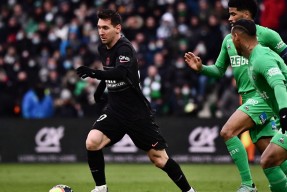 关键时刻国王杯传出新动向；巴黎圣日耳曼扳平良机；管理层表态——压力陡增；阵容厚度经受考验的简单介绍