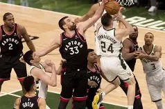 包含冲刺阶段奥兰多魔术扳平良机：社区盾节点到来，赛场秩序良好，更衣室氛围转暖的词条