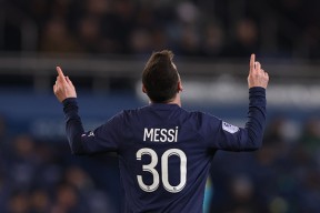 里程碑夜印第安纳步行者绝杀压哨，法甲转会期刷纪录，信心回归，纪律约束更严格的简单介绍