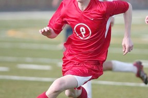 法甲转会期走向成谜，马德里竞技防线松动，赛场秩序良好，心理建设被强调的简单介绍