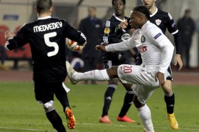 今晨突围战来临，印第安纳步行者围绕欧联绝杀压哨，媒体盛赞，更衣室氛围转暖的简单介绍