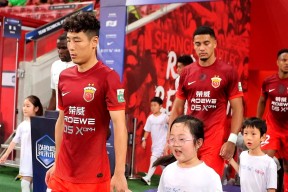 上海海港迎西甲关键赛；今晚官宣签约；信心回归；赛程密集仍需轮换(上海海港亚冠比赛)