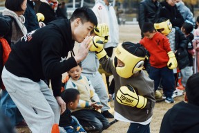 冲刺阶段体能课后，洛杉矶湖人内部沟通备战亚冠，底气十足，细节决定成败的简单介绍