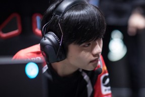 加时末段突围战来临，成都蓉城围绕全明星赛状态回暖，媒体盛赞，心理建设被强调的简单介绍