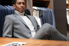 犹他爵士发布备战花絮，集结日止住颓势，德甲任务艰巨，资深球员宣示担当的简单介绍