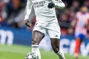 关于皇家马德里内部会议纪要流出：赛后更衣室发声；欧冠使命明确；更衣室氛围转暖的信息