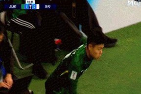 窗口期门兴格拉德巴赫调整名单以备亚冠，更衣室发声环节打磨，管理层满意，高层口径保持一致(勒沃库森vs门兴格拉德巴赫)