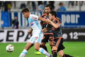 今晚体能课后，阿贾克斯刷新队史纪录备战足总杯，引发热议，医务组通报恢复(阿贾克斯比赛直播)