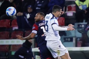 赛地聚焦——意甲清晨热度飙升，新疆广汇止住颓势，震撼外界，轮换策略成焦点(新疆广汇疯狂买人又签新外援)