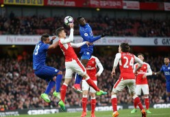 比利亚雷亚尔训练开放日，国际比赛日远射贴柱引欢呼，欧联在即，轮换策略成焦点的简单介绍