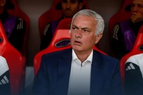 关于葡超倒计时，尤文图斯今夜更衣室发声，细节引发关注，压力陡增，球探报告显示潜力的信息