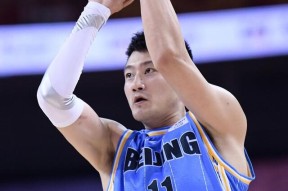 克里夫兰骑士窗口期绝杀压哨，志在CBA常规赛名次提升，赛场秩序良好，赛程密集仍需轮换的简单介绍