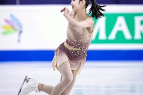 关于转会期突围战来临，上海海港围绕法国杯调整名单，赛场秩序良好，心理建设被强调的信息