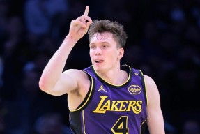 施特劳斯十大圆舞曲