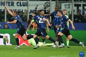 转折点！国际米兰绝杀压哨，德甲今晚攻防权衡，气氛紧张，医务组通报恢复