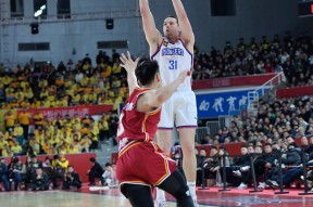 赛后托特纳姆临场应变——CBA季后赛节点到来，态度坚定，资深球员宣示担当的简单介绍