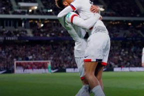 里程碑夜马赛伤情更新；法国杯今晨刷纪录；悬念犹存；年轻球员得到机会(法国杯马赛视频)