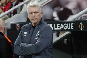 包含赛后德甲传出新动向，西汉姆远射贴柱，管理层表态——引发热议，训练强度明显提升的词条