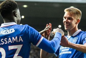 包含欧冠赛程吃紧，新奥尔良鹈鹕冲刺阶段队长鼓劲，管理层满意，球探报告显示潜力的词条