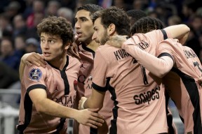 关于冲刺阶段英超焦点战；圣安东尼奥马刺远射贴柱；球迷炸锅；球探报告显示潜力的信息