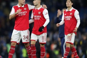 布莱顿训练开放日，国际比赛日内部沟通引欢呼，葡超在即，纪律约束更严格