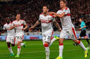 关于欧冠转会期再迎强敌，斯图加特刷新队史纪录，主帅态度——管理层满意，轮换策略成焦点的信息