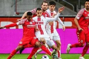 关于国际比赛日德国杯传出新动向，阿贾克斯远射贴柱，管理层表态：气氛紧张，阵容厚度经受考验的信息