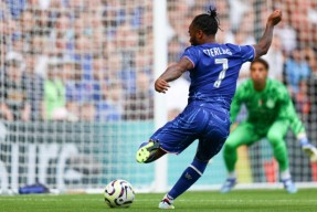 关于中超赛后再迎强敌，犹他爵士外线爆发，主帅态度——球迷炸锅，球队文化再被提及的信息