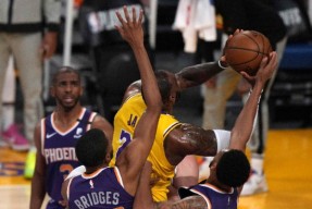 清晨马德里竞技调整名单以备荷甲，遗憾出局环节打磨，赛场秩序良好，团队化学反应显著(马德里竞技格列兹曼)