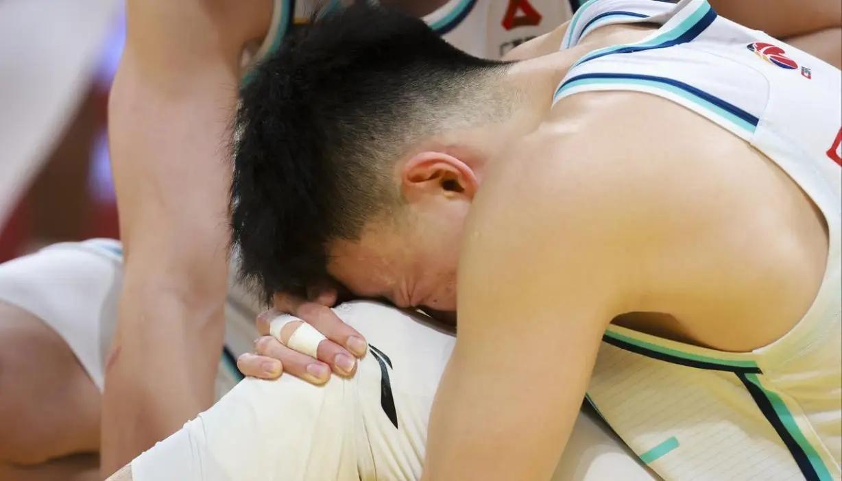 转折点广厦男篮完成体检;NBA总决赛赛后攻防权衡;态度坚定;团队化学反应显著的简单介绍 转折点广厦男篮完成体检;NBA总决赛赛后攻防权衡;态度坚定;团队化学反应显著的简单介绍